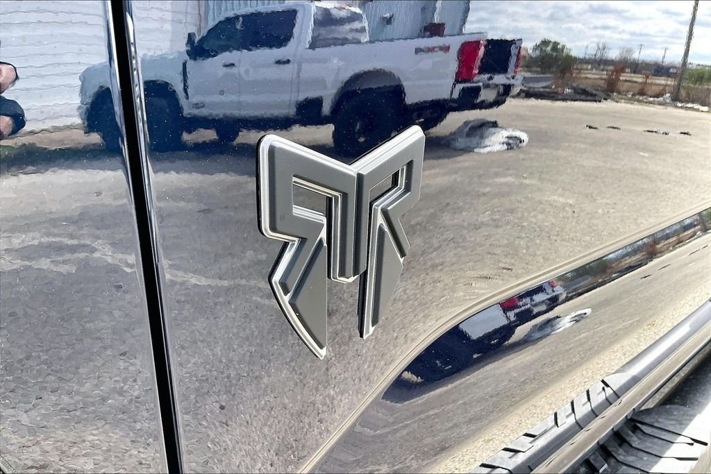 New 2026 Antimatter Blue Metallic Ford XLT image 16