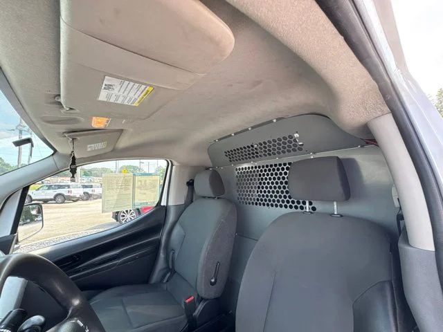 Used 2020 White Nissan S image 28
