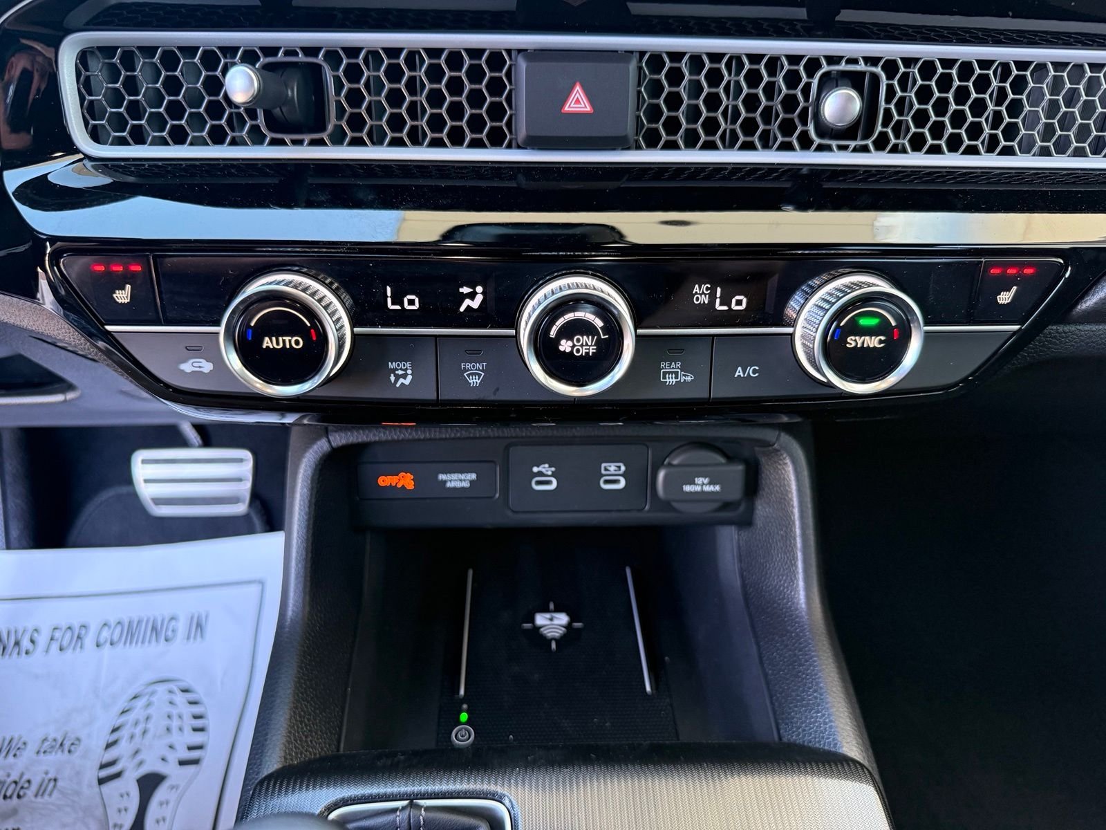 2026 Honda Civic Hatchback Sport Touring - Photo 25