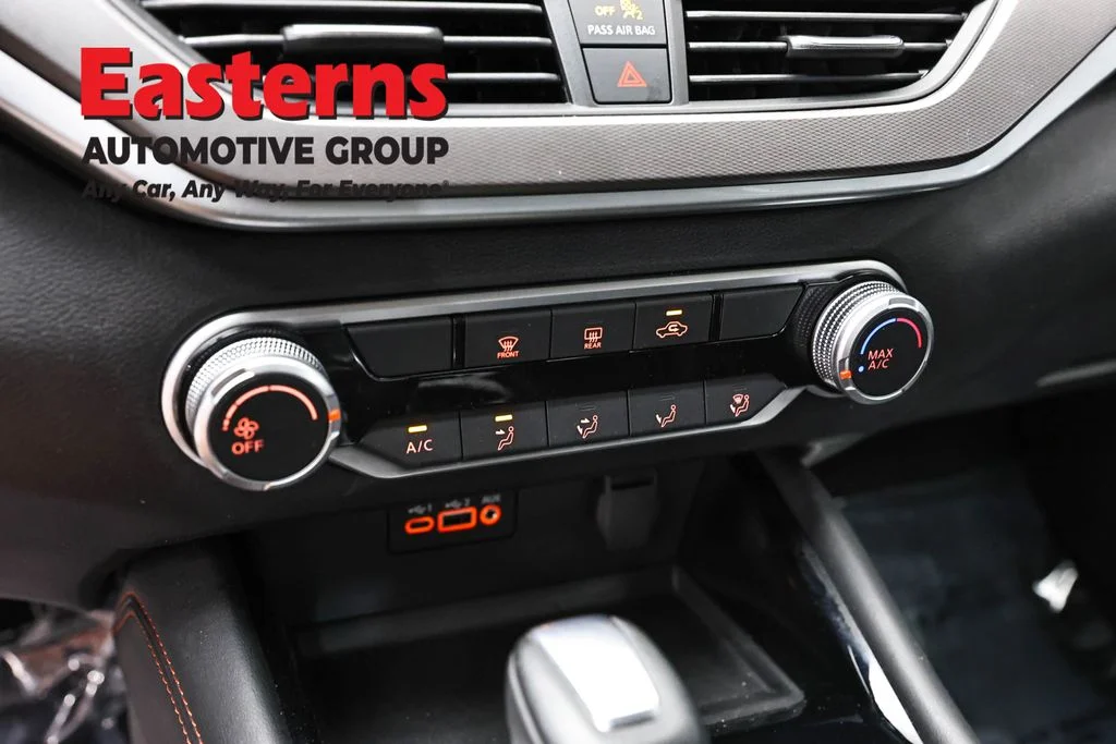 Used 2023 White Nissan 2.5 SR image 20