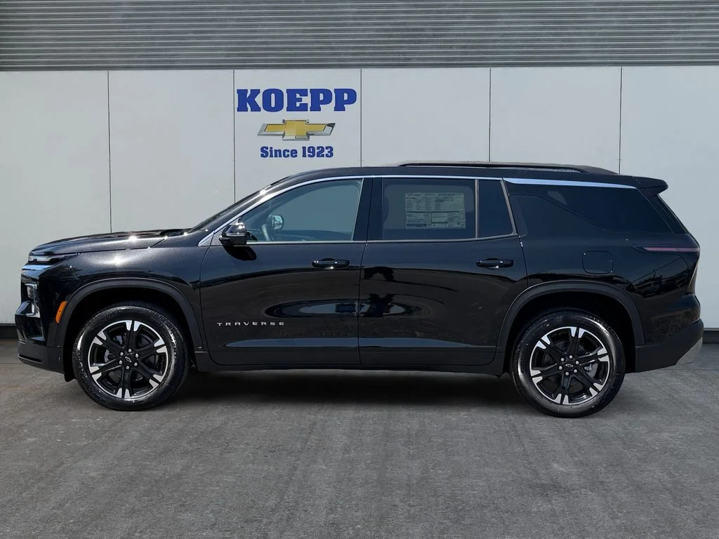New 2027 Mosaic Black Metallic Chevrolet LT image 2