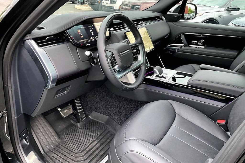 Used 2026 Black Land Rover SE image 13