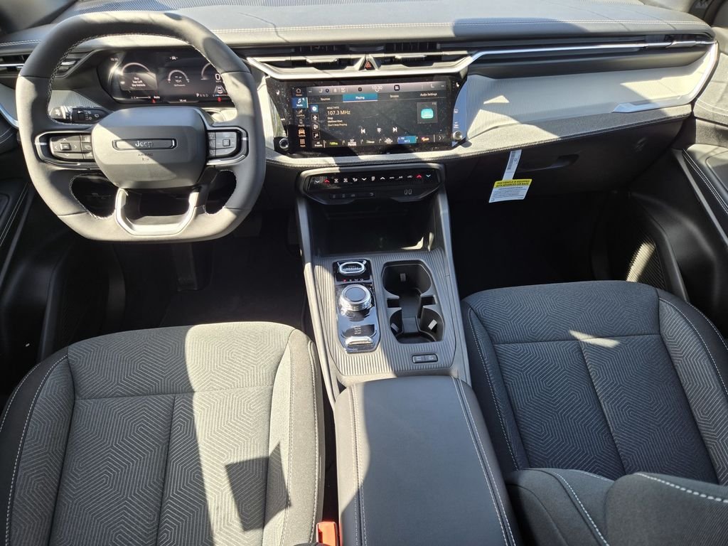 New 2026 Sting-Gray Clear-Coat Exterior Paint Jeep Laredo image 9