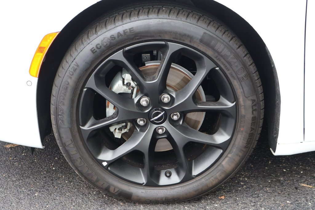 2024 Chrysler Pacifica Limited - Photo 13