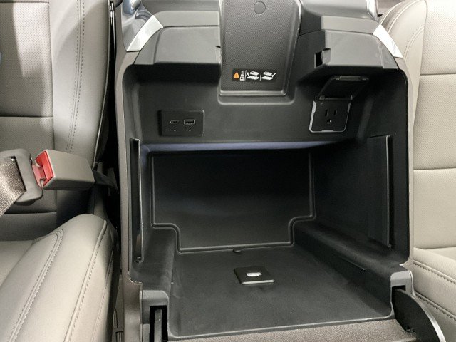 2026 GMC Sierra 1500 SLT - Photo 39