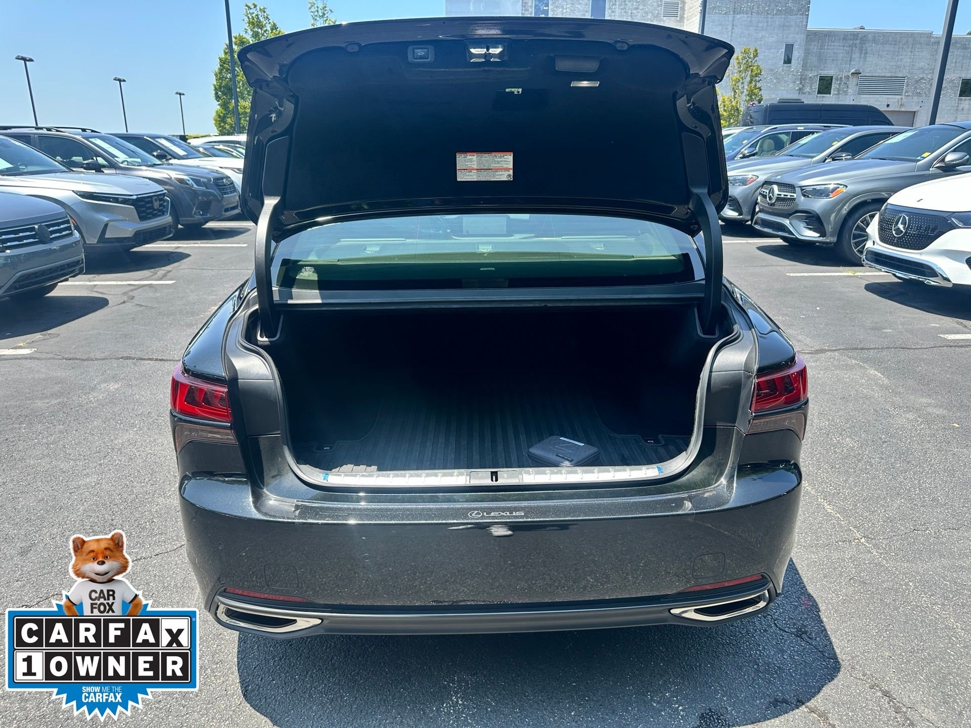 Used 2023 Black Lexus 500 Base image 27