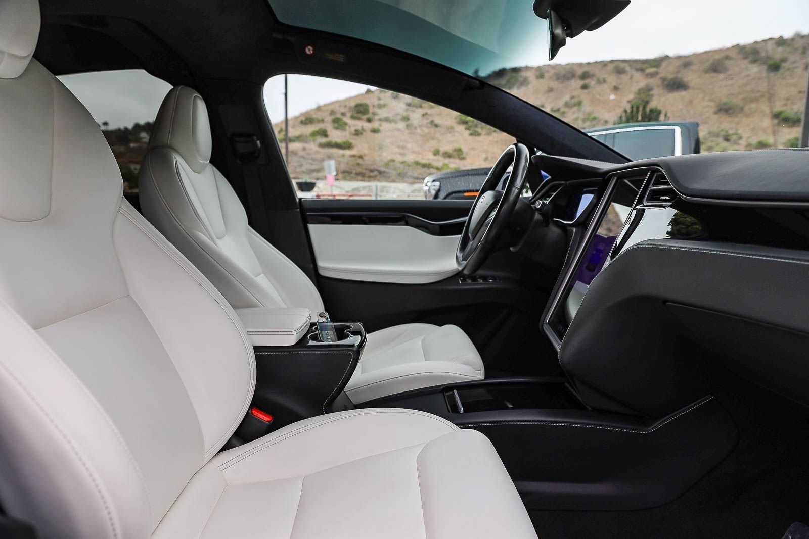 Used 2020 Deep Blue Metallic Tesla Performance image 17