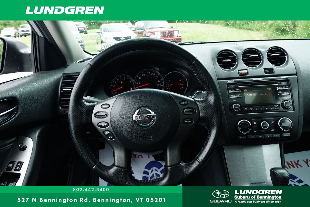 Used 2012 Silver Nissan 2.5 SL image 6