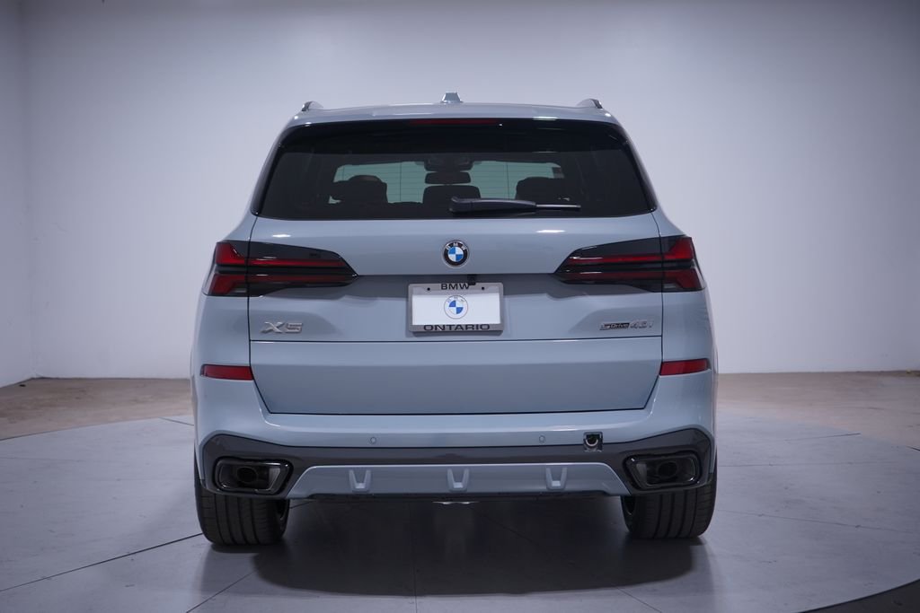 Used 2026 Brooklyn Grey Metallic BMW sDrive40i image 5