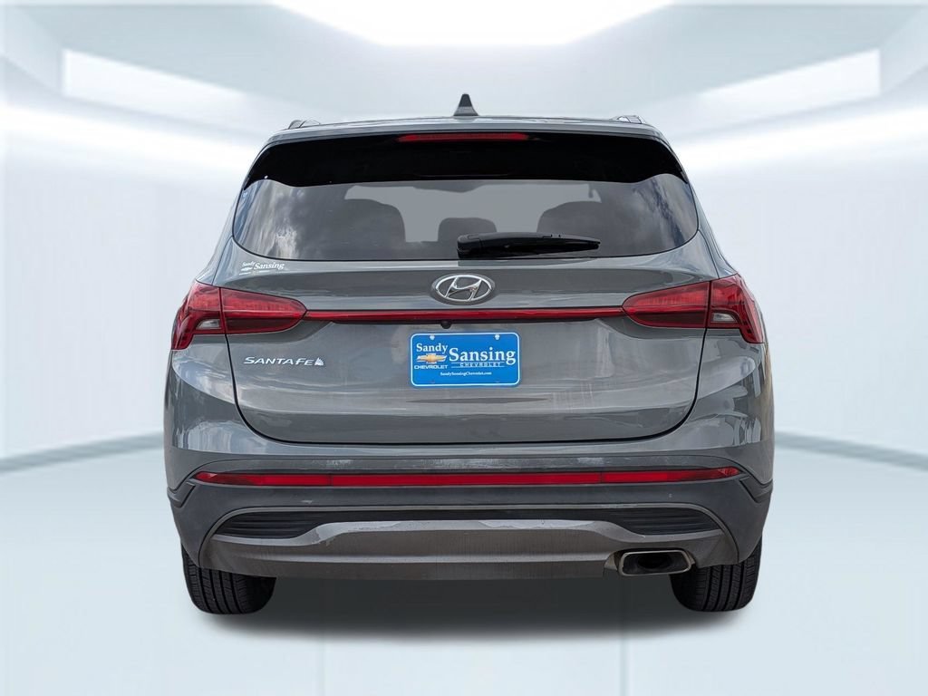 Used 2023 Gray Hyundai SE image 5