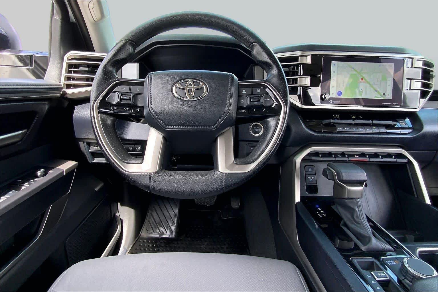 Used 2024 Ice Cap Toyota SR5 image 6