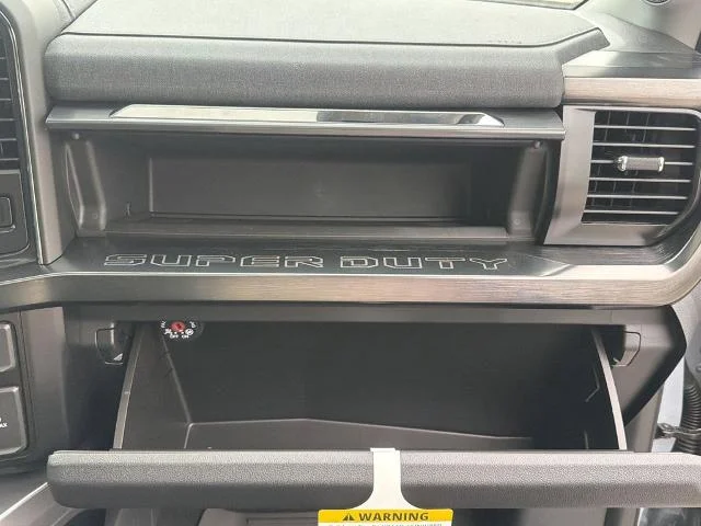 New 2026 Glacier Gray Metallic Tri-Coat Ford F-250® Lariat® image 18