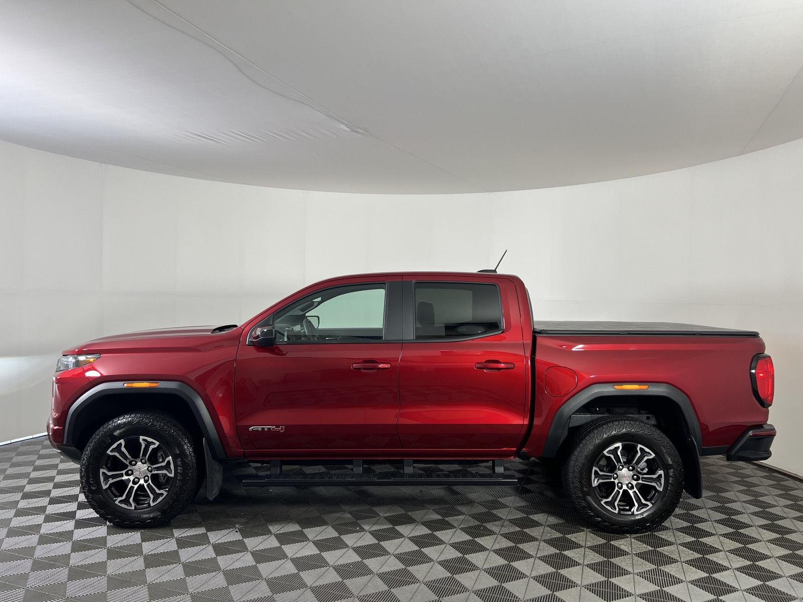 Used 2025 Volcanic Red Tintcoat GMC 4WD AT4 image 25