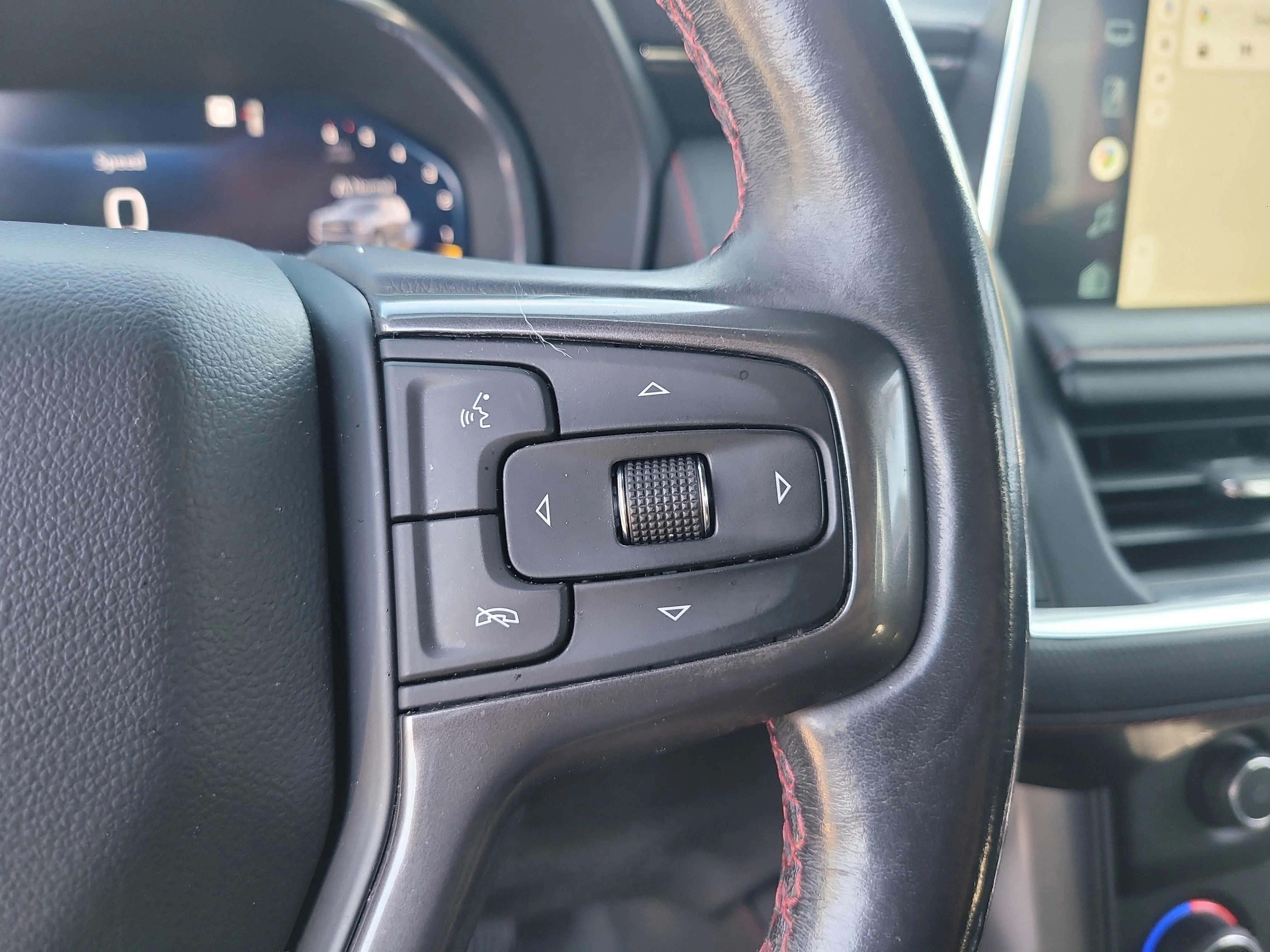 Used 2022 Satin Steel Metallic Chevrolet RST image 29