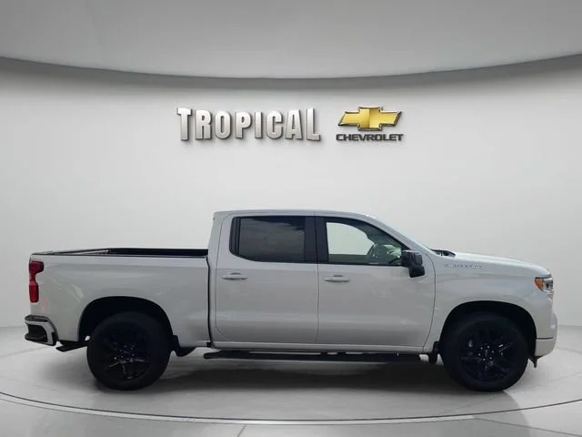 New 2026 Summit White Chevrolet RST image 6