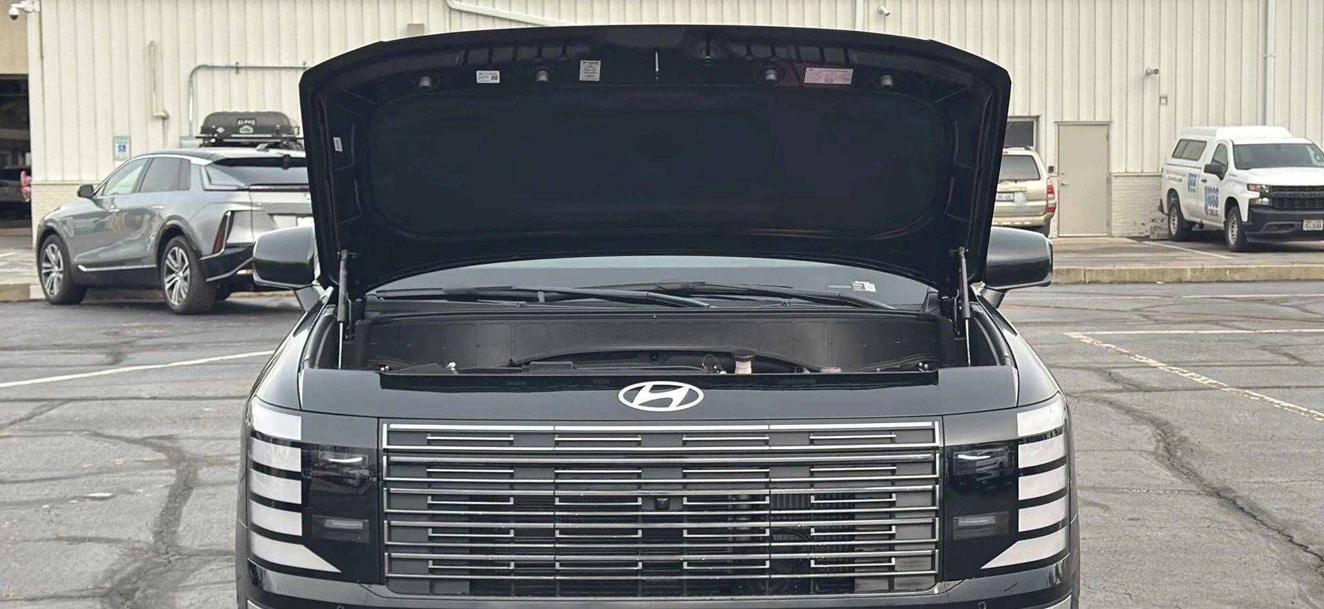 New 2026 Abyss Black Pearl Hyundai SEL Premium 7P image 15