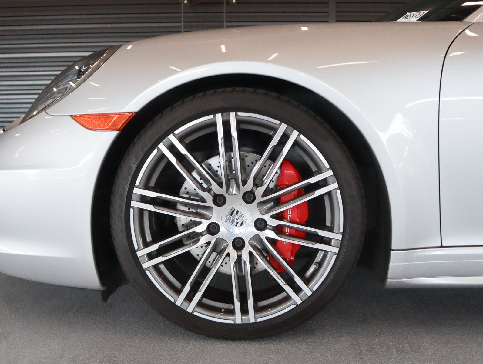 Certified Used 2015 Rhodium Silver Metallic Porsche Targa 4S image 12