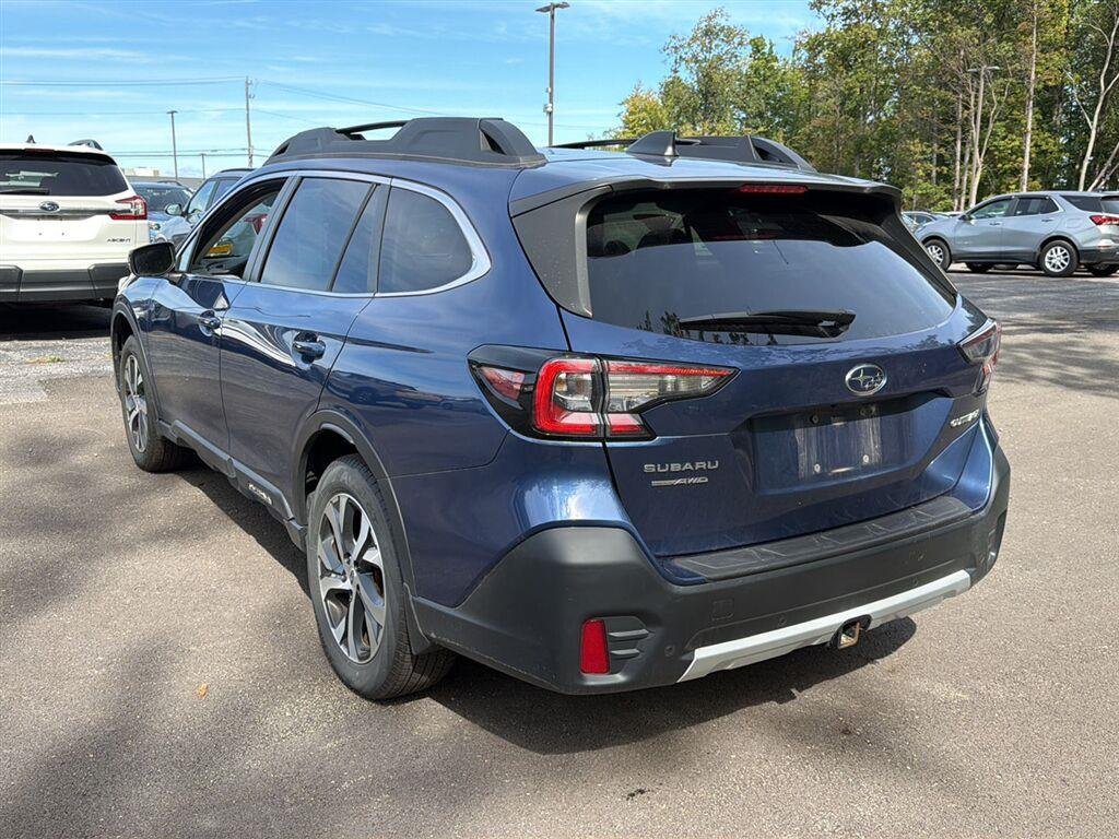 Used 2022 Abyss Blue Pearl Subaru Limited image 10