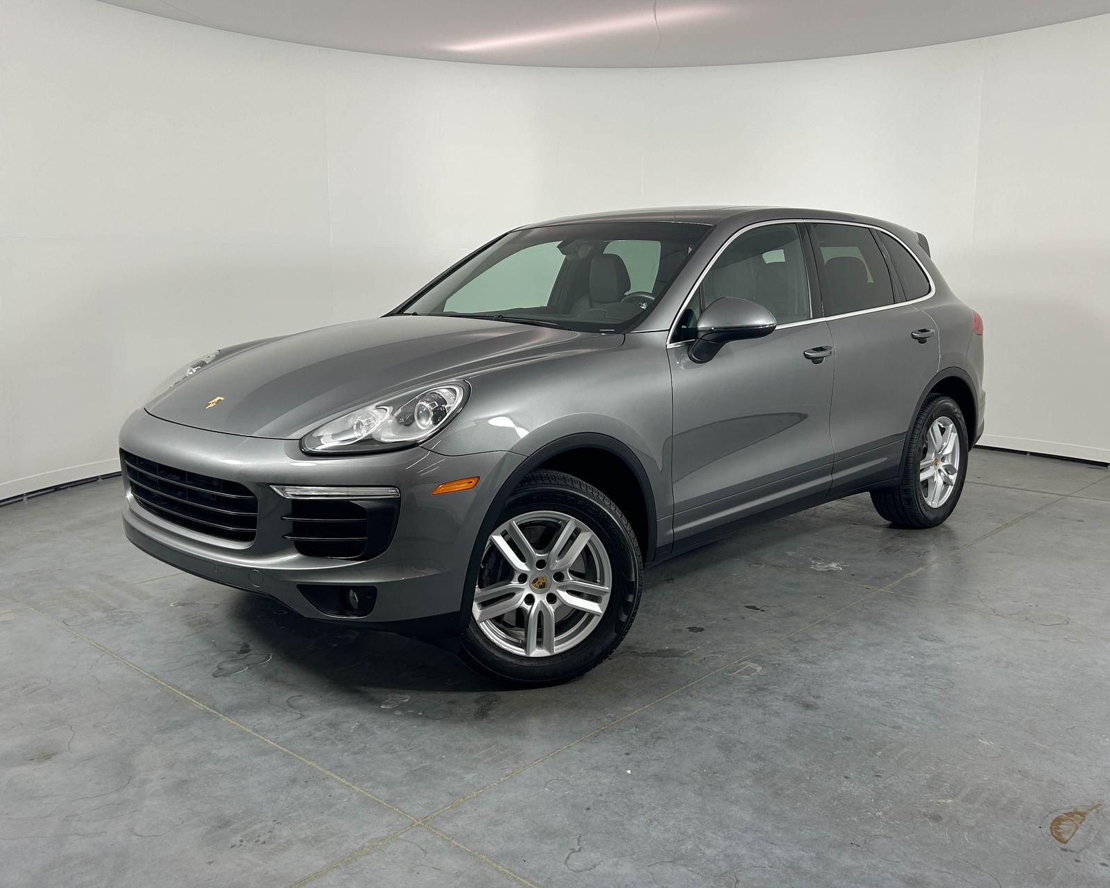 2018 Porsche Cayenne -'s photo