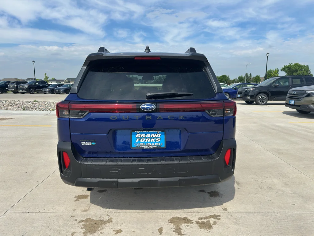 New 2026 SAPPHIRE BLUE PEARL Subaru Limited image 6