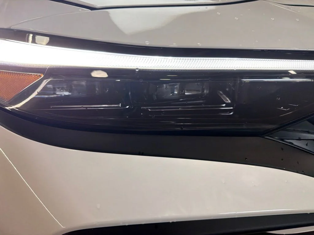 New 2026 Serenity White Hyundai SE image 9