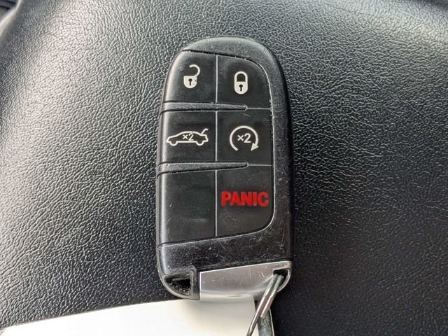 Used 2023 Red Dodge SXT image 28