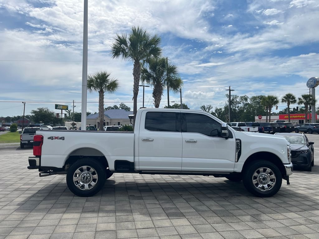 Used 2024 Oxford White Ford Lariat image 7