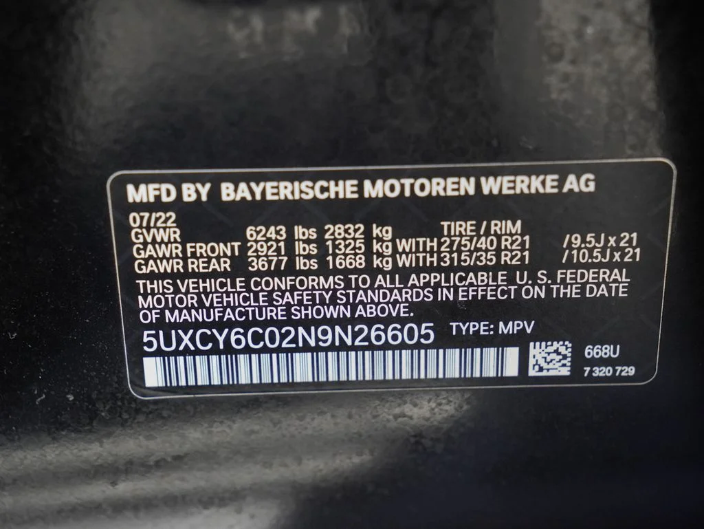 Certified Used 2022 Black BMW xDrive40i image 34