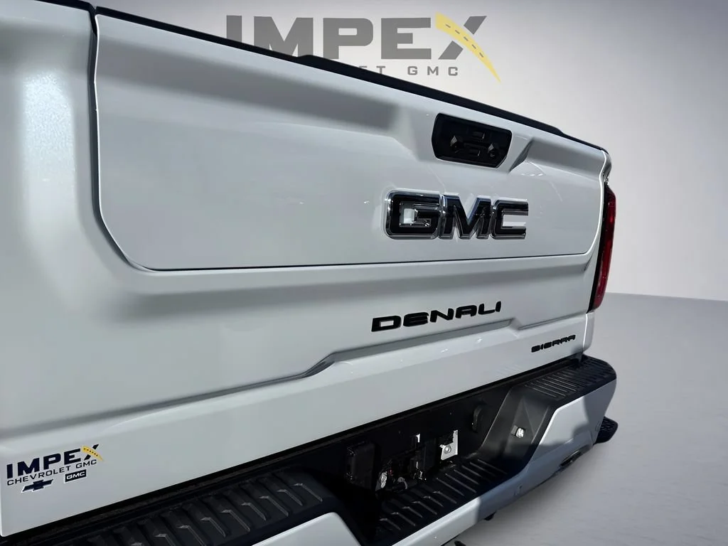 New 2026 Glacier White Tricoat GMC Denali Ultimate image 39