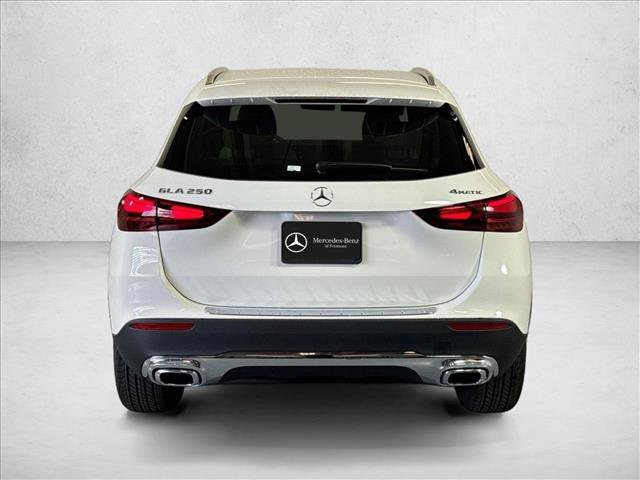 New 2026 Polar White Mercedes-Benz GLA 250 image 35