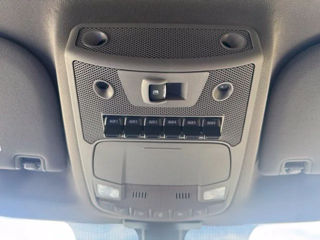 Used 2019 Gray Ford Lariat image 32