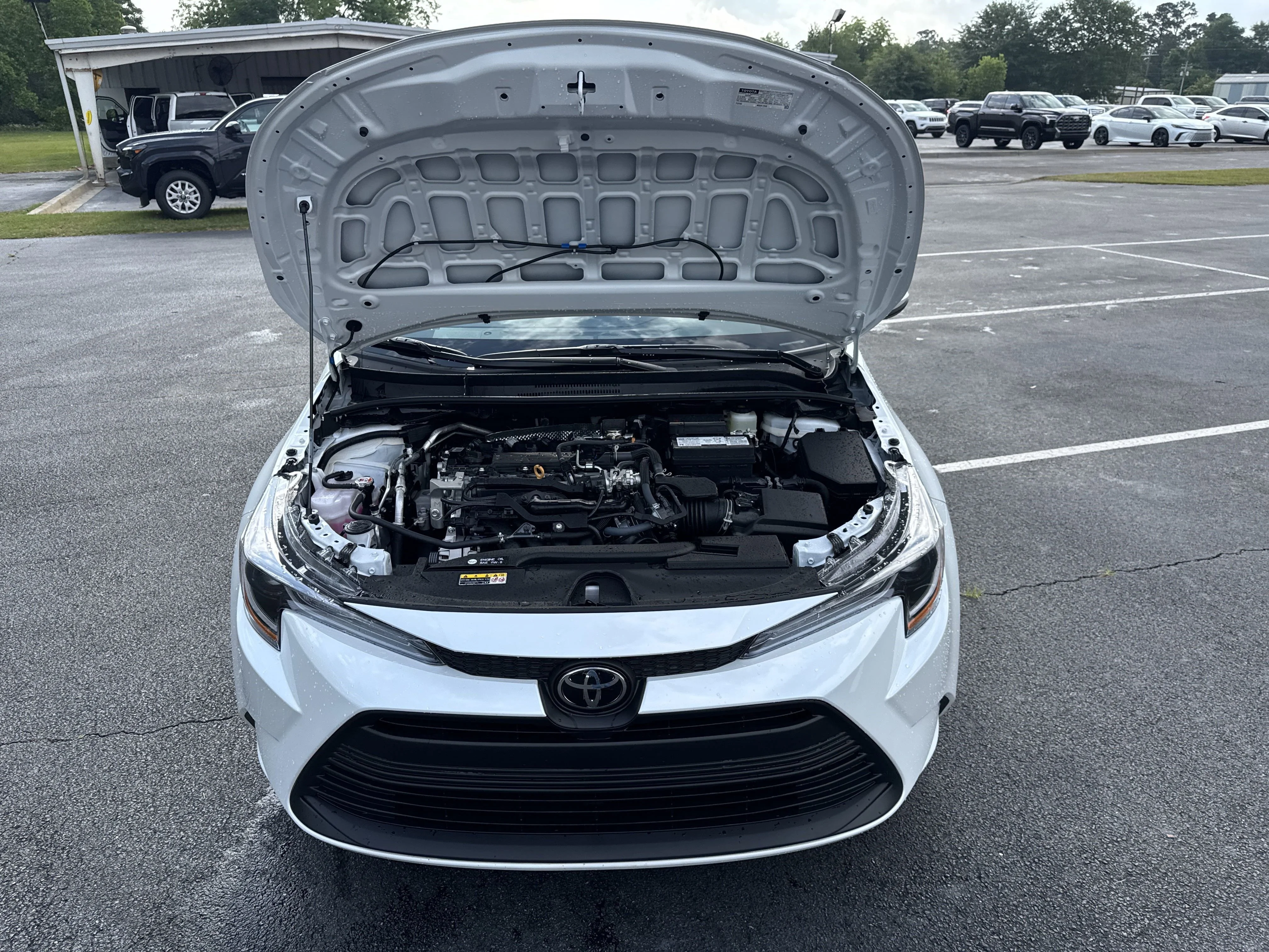 Used 2025  Toyota  image 38