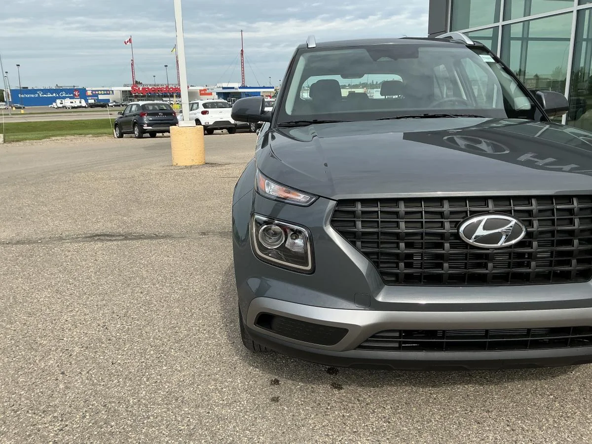 New 2026 Grey Hyundai Preferred image 8