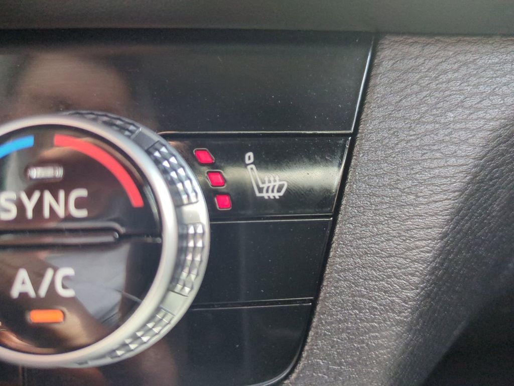 2024 Mitsubishi Outlander SE Black Edition - Photo 29