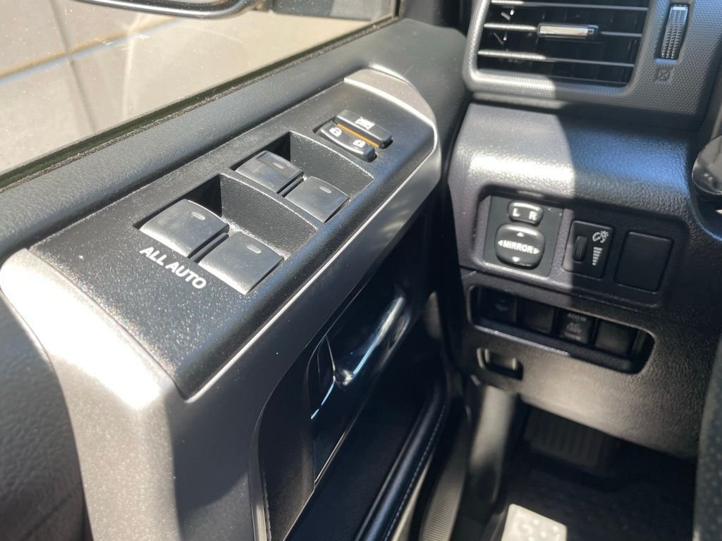 Used 2019 Nautical Blue Metallic Toyota SR5 Premium image 12
