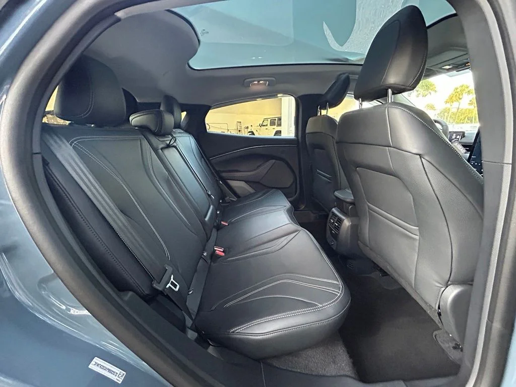 Used 2023 Blue Metallic Ford Premium image 32