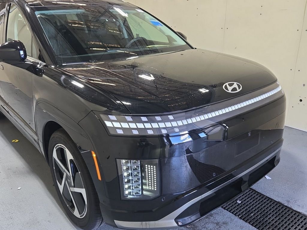 2026 Hyundai IONIQ 9 Performance Calligraphy - Photo 3