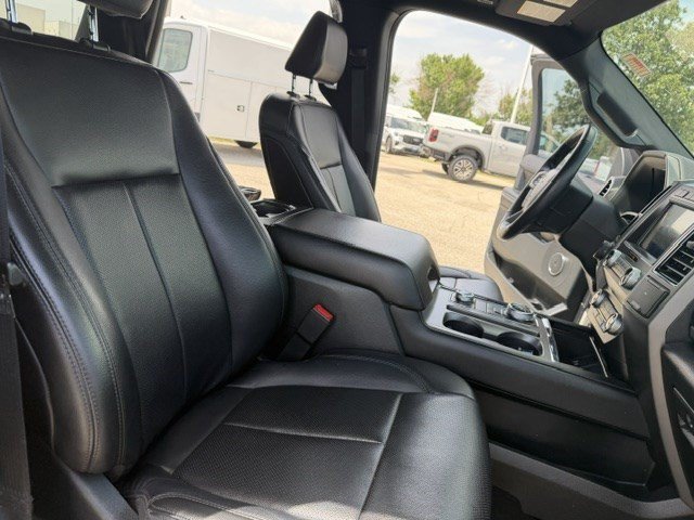 Used 2021 White Metallic Ford XLT image 38