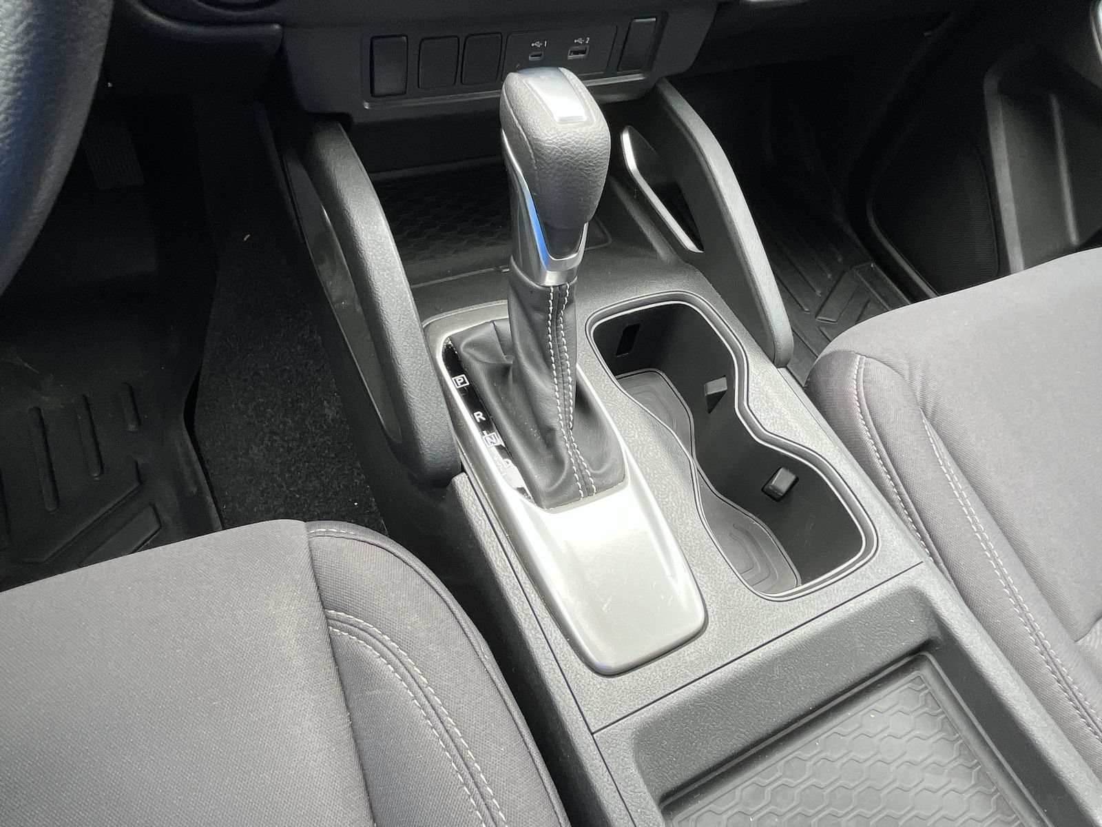 Used 2024 Glacier White Nissan SV image 23