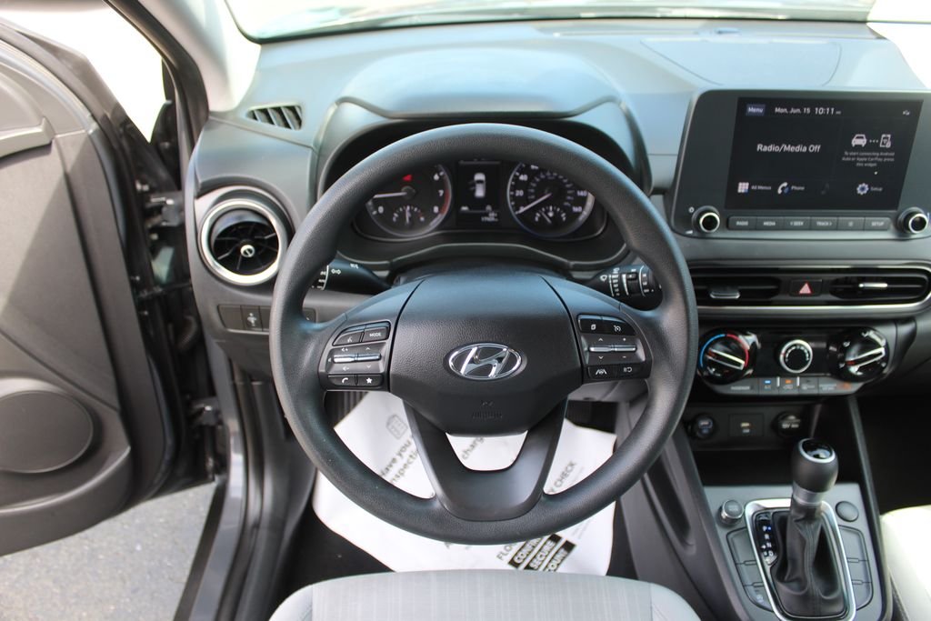 Used 2023 Gray Hyundai SEL image 16