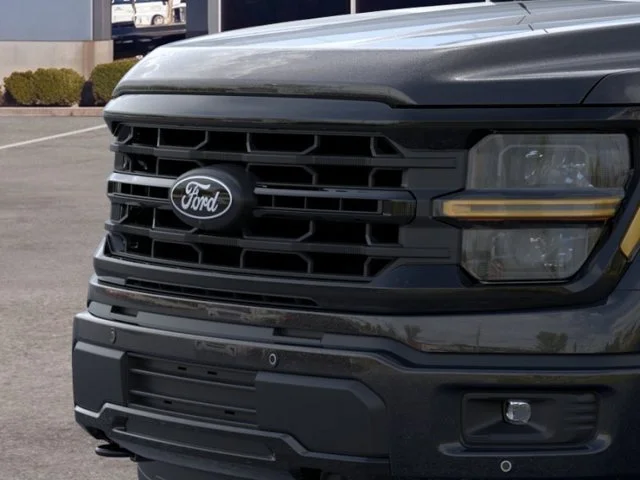 New 2026 Agate Black Metallic Ford XLT image 17