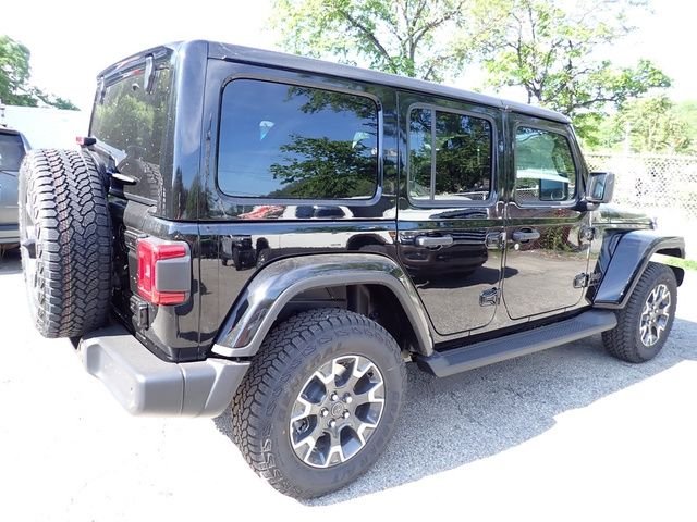 New 2026 Black Clear-Coat Exterior Paint Jeep Sahara image 8