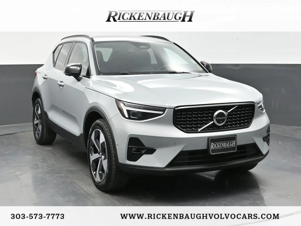 2026 Volvo XC40