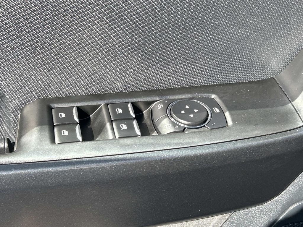 Used 2021 Black Metallic Ford XL image 26
