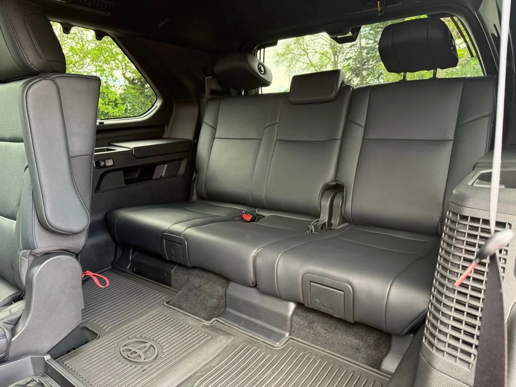 Certified Used 2025  Toyota Platinum image 18