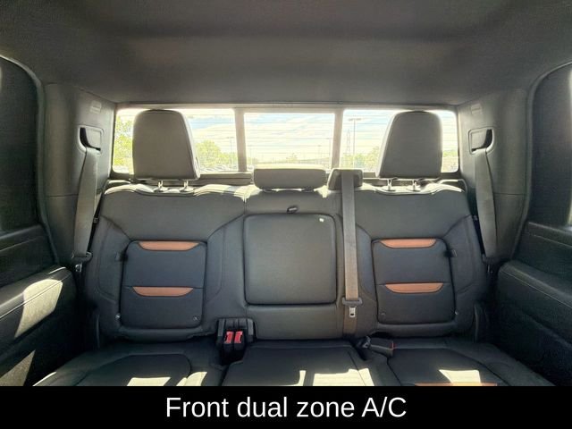 Used 2023  GMC AT4 image 15