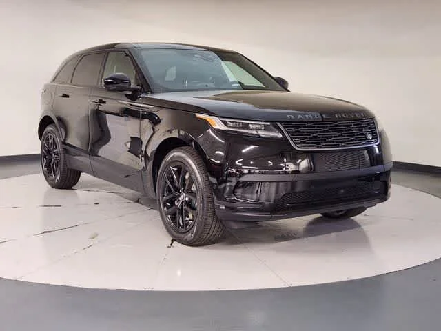 New 2026 Santorini Black Metallic Land Rover S image 9