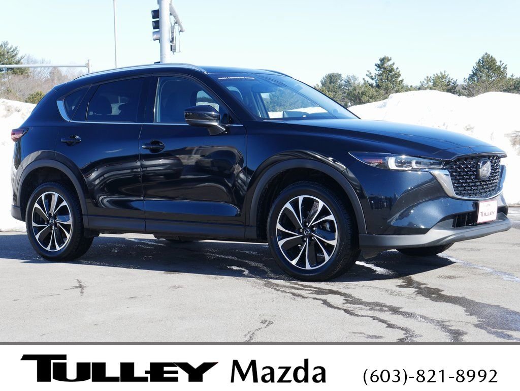 2023 Mazda CX-5 S Premium package