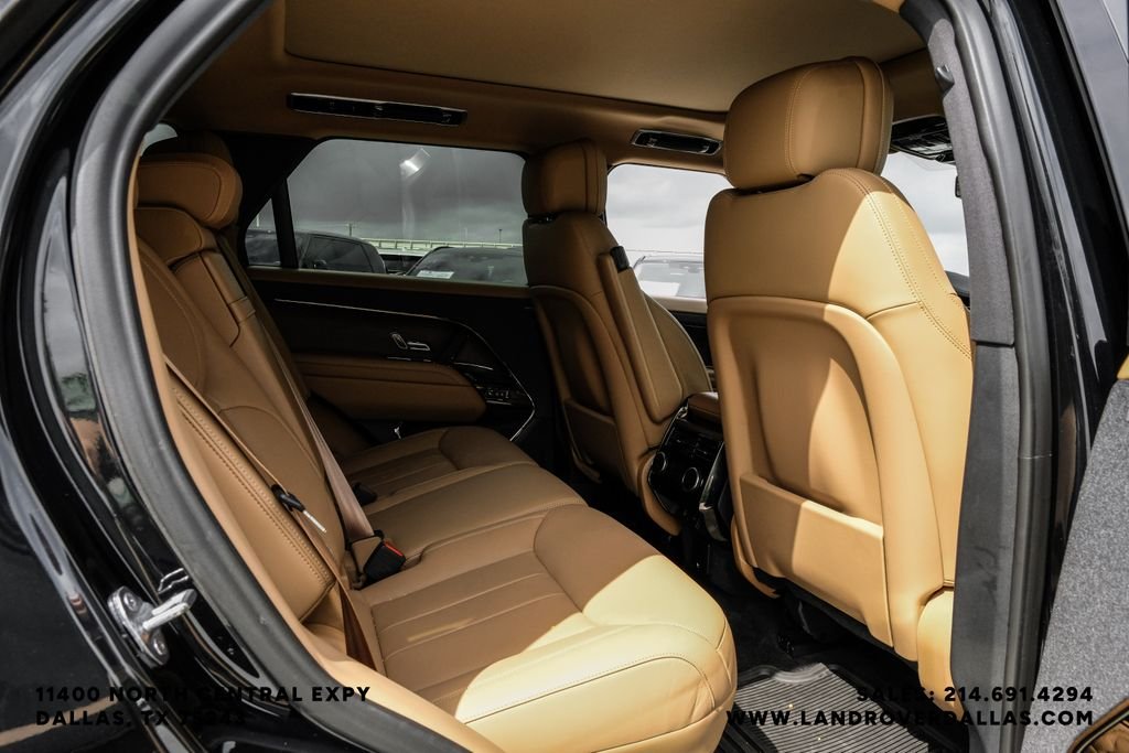Used 2023 Black Land Rover SE image 37