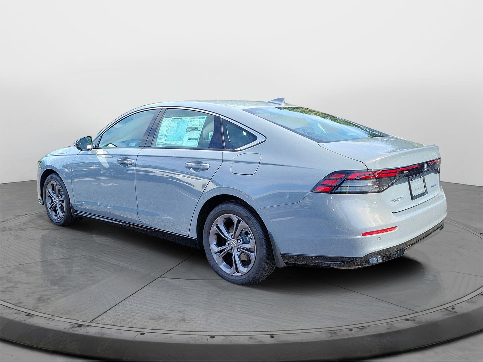 New 2026 Urban Gray Pearl Honda EX-L image 4